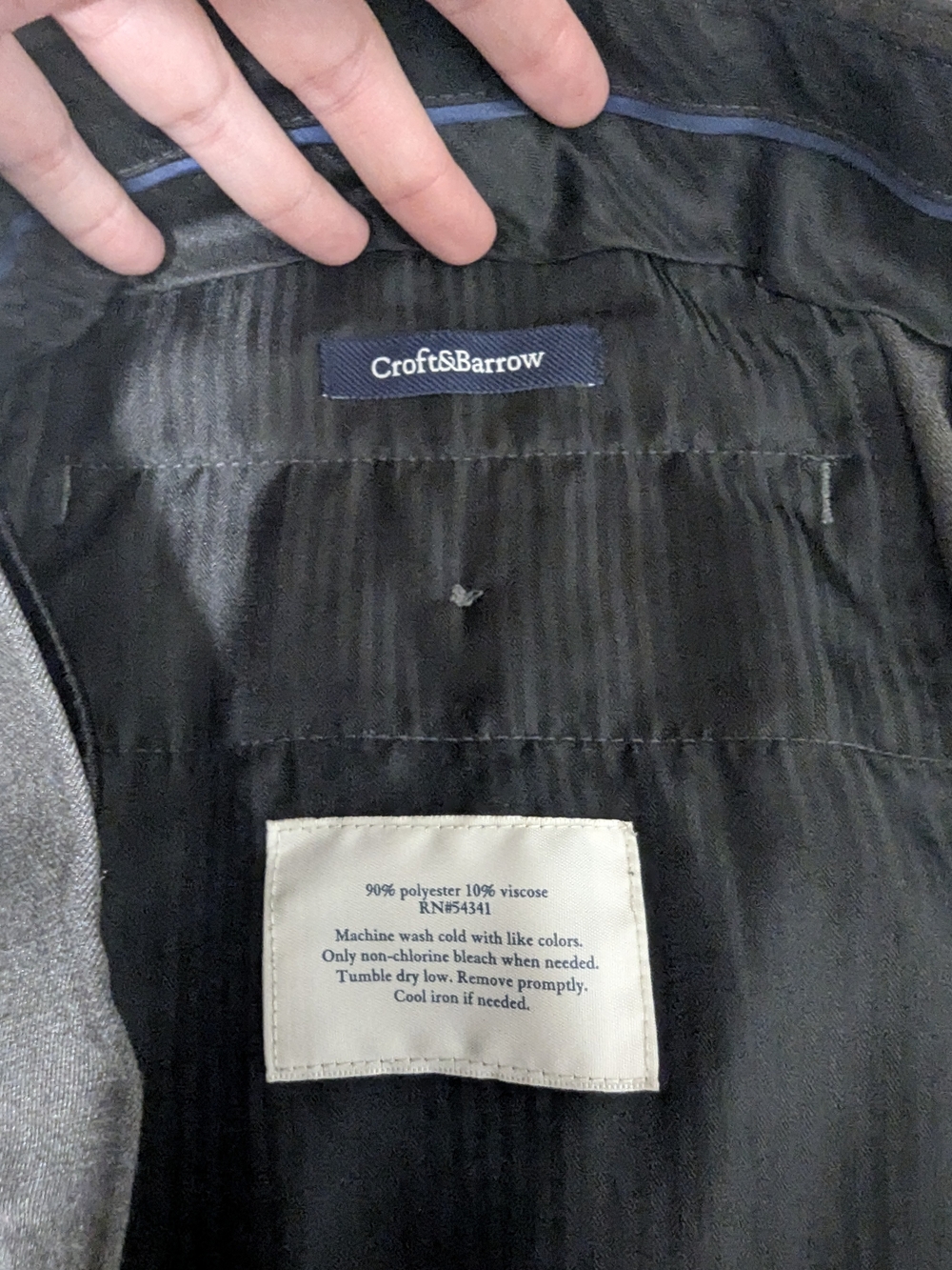 Men's Classic Gray Dress Pants - Tailored Fit - Picture 4 of 5